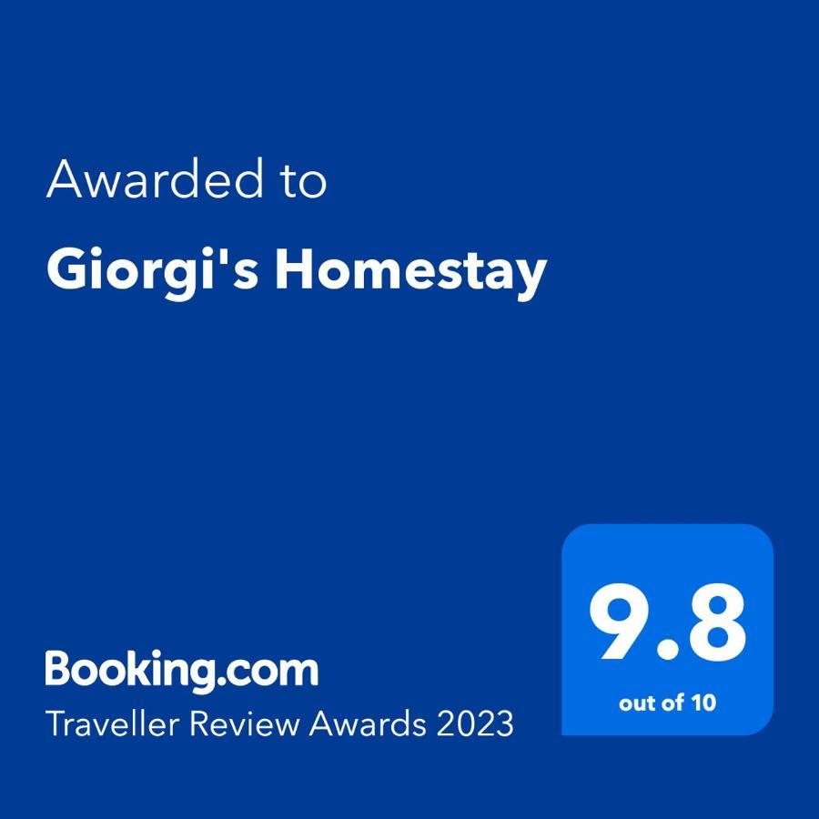 Giorgi'S Homestay Kutaisi Bagian luar foto
