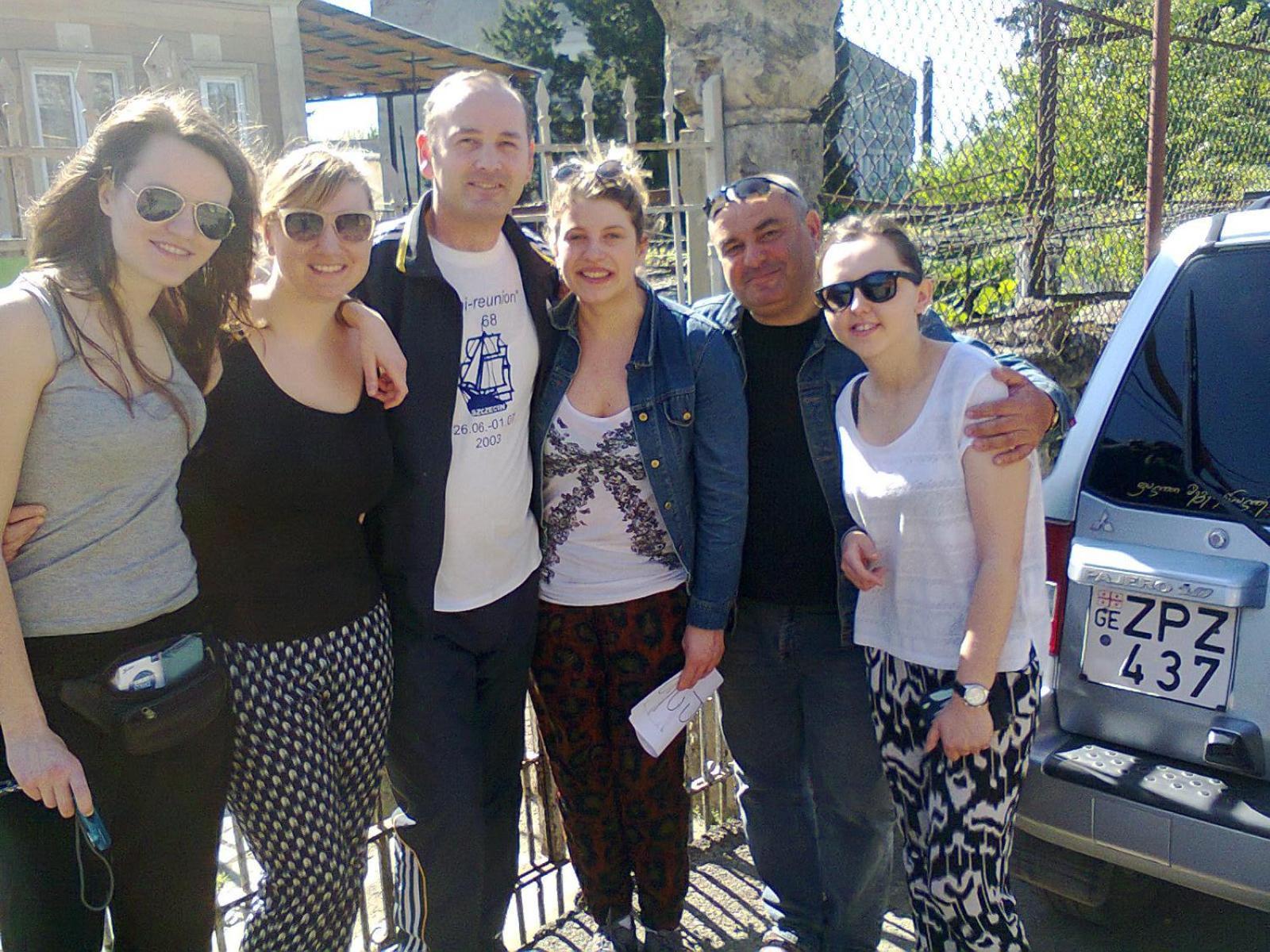 Giorgi'S Homestay Kutaisi Bagian luar foto