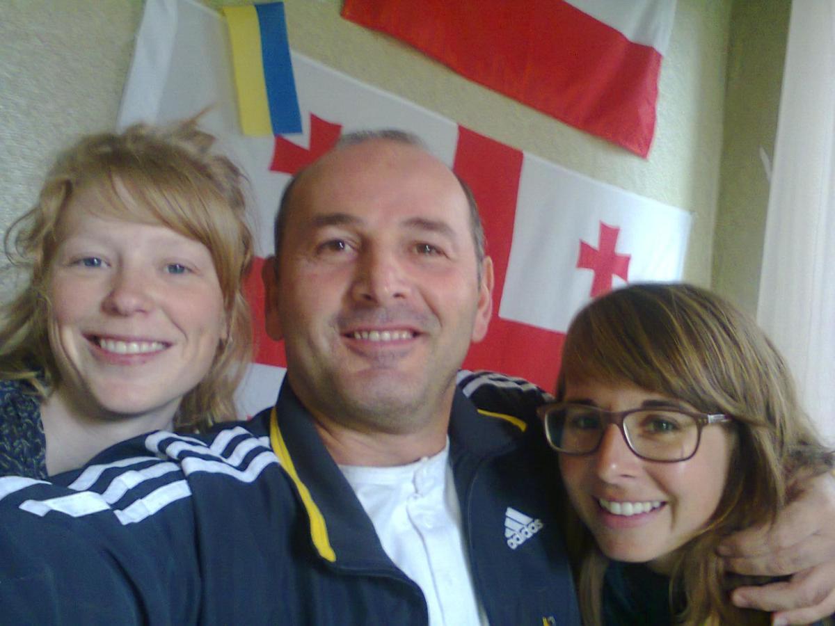 Giorgi'S Homestay Kutaisi Bagian luar foto